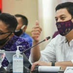 Wali Kota Kediri Abdullah Abu Bakar saat memaparkan kinerja Pemkot Kediri. (foto: ist.)