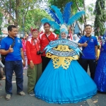 SMK Bina Husada Pamekasan saat tampil dalam Karnaval Hari Kemerdekaan RI ke-73.