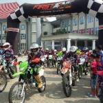 Para crosser saat start dari Block Office Kota Batu. foto: BANGSAONLINE