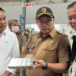 Kunjungan yang dilakukan Wakil Bupati Mojokerto di pabrik rokok.