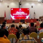 Rapat persiapan pengiriman logistik pemilu 2024 yang digelar KPU Kabupaten Pasuruan.