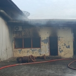 TKP kebakaran pabrik plastik