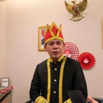 Kabiro Humas dan Protokol Kementerian ATR/BPN, Harison Mocodompis, saat memberi keterangan ke awak media.