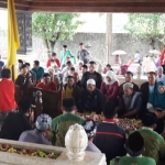 Pengurus Persatuan Wartawan Indonesia (PWI) Jatim dan PWI Blitar Raya menggelar ziarah ke Makam Bung Karno (MBK) di Kota Blitar, Sabtu (17/3) sore.