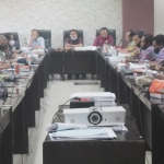 DPRD Nganjuk meminta masukan dari tiga lembaga kepala desa dan perangkat. foto: BAMBANG/ BANGSAONLINE
