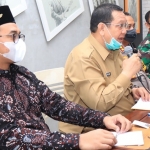 Pjs. Wali Kota Pasuruan Dr Ardo Sahak, SE MM memimpin rapat persiapan Menjelang Haul ke-39 KH. Abdul Hamid bin Abdulloh Umar.