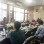 Dispora Jember menyampaikan hasil dari Porprov  Jatim VII dalam rapat dengar pendapat (RDP) bersama Komisi D DPRD Kabupaten Jember, Senin (18/7/2022).