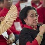 Megawati Soekarnoputri ingatkan kader partainya yang terpilih jadi kepala daerah tetap menjadi petugas partai.