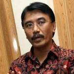 Adhyaksa Dault