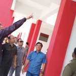 Komisi III DPRD Kota Blitar saat melakukan inspeksi mendadak (sidak) di Pasar Legi, Selasa (21/1/2020).