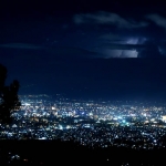 Suasana malam di Bandung, Jawa Barat. Foto: Ist