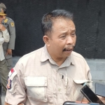 Agus Dwi R, saat memberi keterangan kepada awak media. 