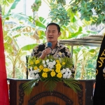 Bupati Lamongan Yuhronur Efendi memberikan sambutan saat menghadiri tasyakuran HUT ke-26 PP Polri & Dian Kemala Tahun 2025.