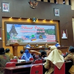 Audiensi di Kantor Pemkab Blitar di Kanigoro, Kamis (25/3/2021). (foto: ist)