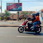 Kondisi Pasar Gondang Legi yang lengang lantaran akitivitas pedagang hanya 3 jam. (foto: SUPARDI/ BANGSAONLINE)