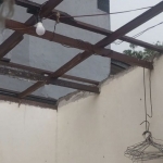 Salah satu rumah warga yang rusak akibat terjangan angin kencang di Burneh, Bangkalan