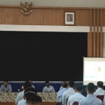 Suasana rapat dinas seluruh jajaran Lapas Tuban.