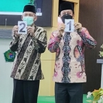 Penetapan dan pengambilan nomor urut Calon Bupati Pamekasan di Ruang Sidang DPRD Kabupaten Pamekasan.