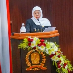 Gubernur Jawa Timur, Khofifah Indar Parawansa.