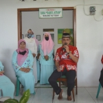 Gerakan Kumham Peduli dan Kumham Berbagi di Panti Asuhan Yayasan Kesejahteraan Muslimat NU Tuban, Jumat (6/11/2020). (foto: ist)