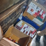 Ratusan rokok yang tak bercukai dari berbagai merk yang diamankan petugas gabungan