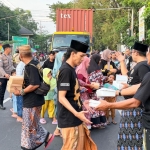 Kegiatan aksi sosial yang digelar oleh Komunitas Punisher