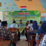 Para narasumber saat memberikan paparan tentang program Geramm, PKB dan PKKM.