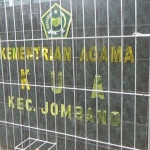 Kantor KUA Kecamatan Jombang yang dibobol kawanan maling.