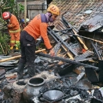 Kondisi Rumah Atim usai dilalap Si Jago Merah.