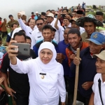 Gubernur Jawa Timur Khofifah Indar Parawansa saat melakukan kunjungan ke Desa Genilangit Kecamatan Poncol, Kab. Magetan.