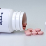 Ibuprofen, obat murah meriah. foto: farmasetika.com
