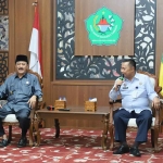 Kepala Divisi Pelayanan Hukum dan HAM Kanwil Kemenkumham Jatim, Subianta Mandala ditemui Wakil bupati Pamekasan RB Fattah Jasin di Mandhapa Aghung Ronggosukowati, Selasa (7/3/2023)