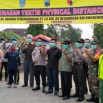 Kapolsek Balongbendo Kompol Sugeng Purwanto mengapresiasi kesadaran warga Desa Bakung Temenggungan RT 23 RW 05.