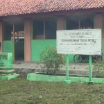 SDN Pakandangan Tengah tampak sepi. (foto: RAHMATULLAH/ BANGSAONLINE)