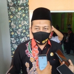 Ketua KPU Lamongan, Mahrus Ali. (foto: TRIWIYOGA/ BANGSAONLINE)