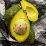 Cara Matangkan Alpukat dengan Cepat. Foto: Ist