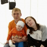 Svetlana Roslina bersama suami dan anak. foto: mirror.co.uk