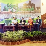 Para pembicara saat memberikan pemaparannya di acara Ngaji dan Jamarah di Hotel Majapahit, Selasa (4/12) siang. Foto: YUDI A/BANGSAONLINE