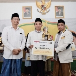 Juara Lomba Baca Kitab Kuning tingkat Jawa Timur yang diselenggarakan Fraksi PKS DPRD Jatim. Foto: Istimewa