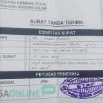 Tanda terima laporan TC Jatim ke KPK, Rabu (11/1).