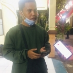 Korban kehilangan motor saat melapor ke Polsek Gubeng.