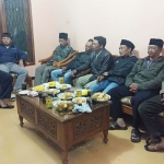 Anggota Pokja pemekaran Desa Tulungrejo saat menemui salah satu anggota DPRD Kota Batu. 