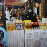 Pangan murah yang dijual oleh ACT Kediri melalui operasi pangan murah di GOR Jayabaya, Kota Kediri. (Foto: Ist)