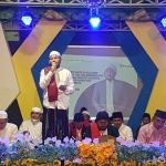 Majelis Republik Safinatul Musthofa (RSM) menggelar doa bersama dan selawat untuk negeri di Desa Palengaan Daya, Kecamatan Palengaan, Kabupaten Pamekasan, Senin (9/8/2021) malam. (foto: ist)