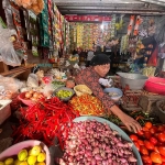 Simak fluktuasi harga pangan Aceh hari ini. Foto: Bangsaonline.