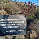 Gunung Sindoro.