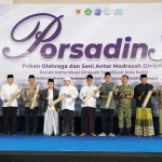 Wakil Wali Kota Kediri saat menghadiri pembukaan Porsadin ke-3.
