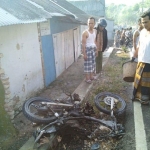 Kondisi motor korban yang hangus terbakar.