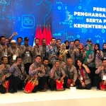 Wali Kota Mojokerto Ika Puspitasari saat menghadiri Pasar Rakyat Award.