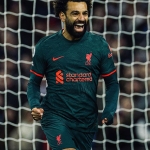 Mohamed Salah menyumbang satu gol kemenangan Liverpool atas Aston Villa pada lanjutan Liga Inggris.